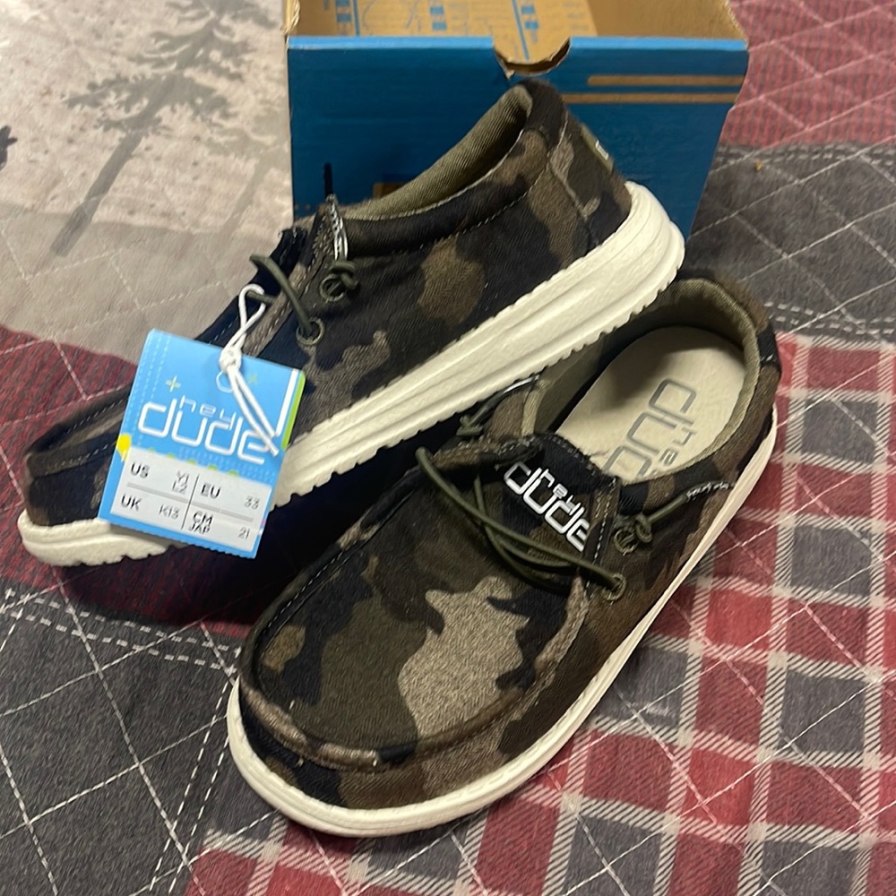 Hey Dude Wally Linen Youth Camo Y1 1 New tags box dudes shoes boys girls toddler
